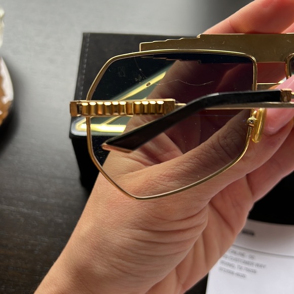 Literally one of a kind - Picture 3 of 7